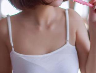 GIRLT果团网 - 陈诗诗那水手服，许我一场梦，下载链接直接来。