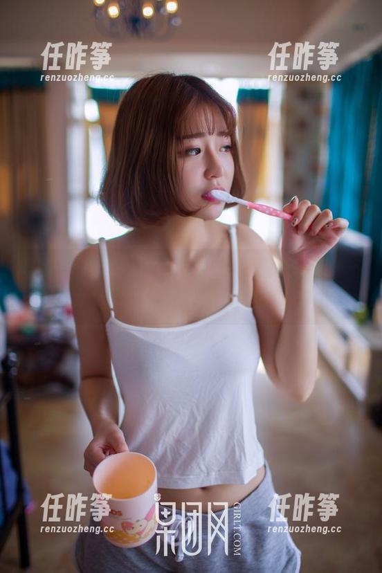 GIRLT果团网-陈诗诗 GIRLT果团网 - 陈诗诗那水手服,许我一场梦,下载链接直接来。