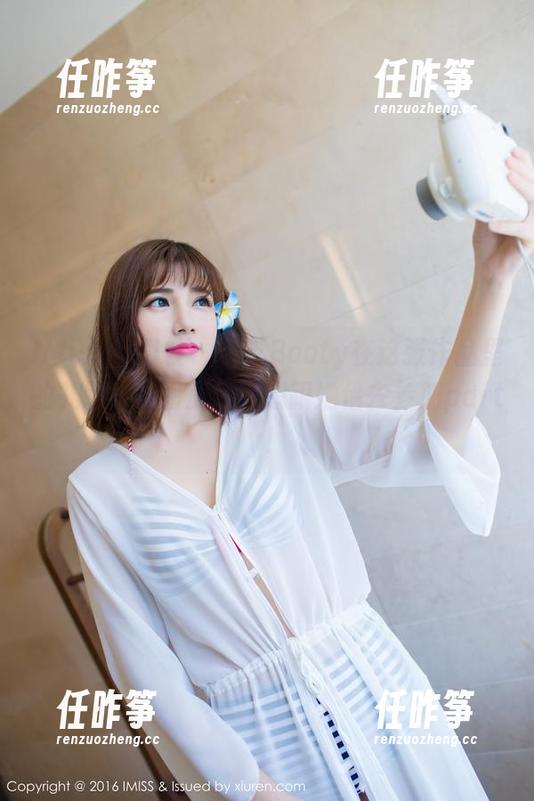 IMiss爱蜜社-芝芝Booty IMiss爱蜜社 - 芝芝Booty在这张作品里的礼服,原图却让我想跟她借去参加party!