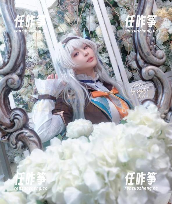 一场没结束的时装秀:Machi马吉的套图带你撞进百变礼服的欢乐海洋!-任昨筝 一场没结束的时装秀:Machi马吉的套图带你撞进百变礼服的欢乐海洋!-任昨筝