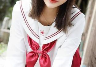 MyGirl美媛馆 - 藏不住的潮流感，伊小七MoMo在高清美图中变身御姐，这也太real了吧！