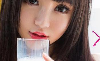 UGirls尤果网 - 禅叽zankii的双马尾显得那么无辜，根本不承认这身私房美图有多撩。