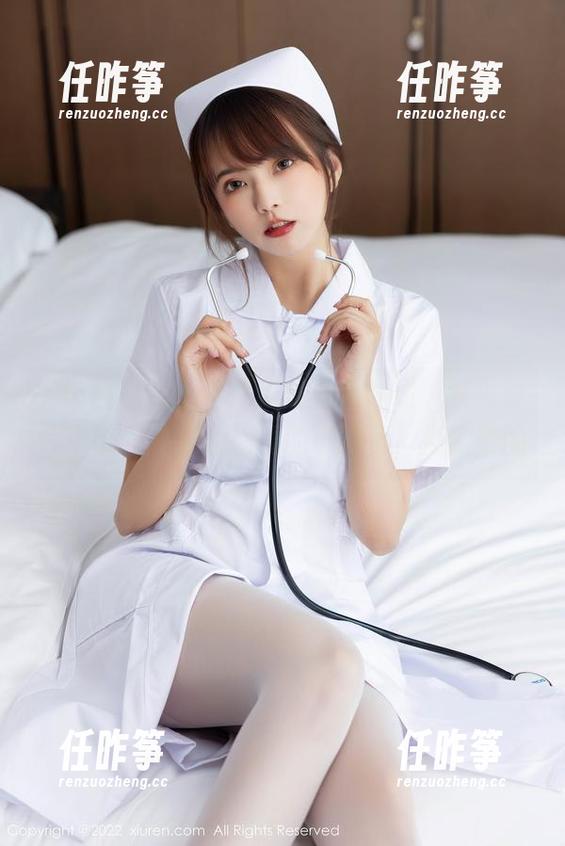 Xiuren秀人网-赤间菀枫 Xiuren秀人网 - 赤间菀枫在线,双人动作中带着点儿没必要的小暗示,挺微妙的