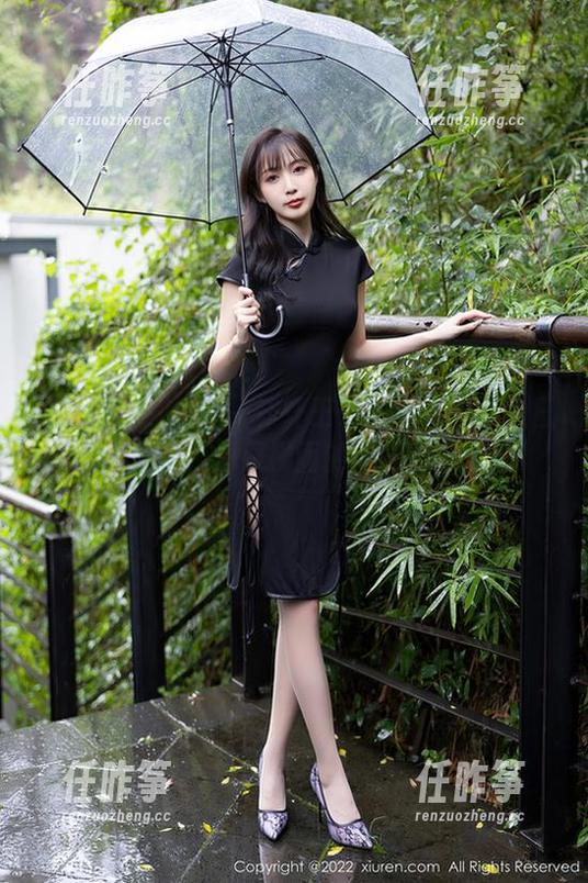 Xiuren秀人网 - 轩轩王子的水手服：今日图包请查收，海风拂面的感觉不要太好！