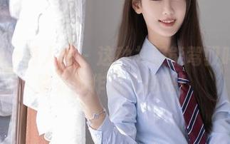 Xiuren秀人网 - 这种礼服能驾驭吗？陈柒柒的作品大揭晓！