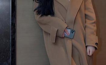 Xiuren秀人网 - 我觉得龙泽美曦的蕾丝写真有一种隐秘的魔力，让人不仅仅是眼睛开心，脑中小剧场开演了！