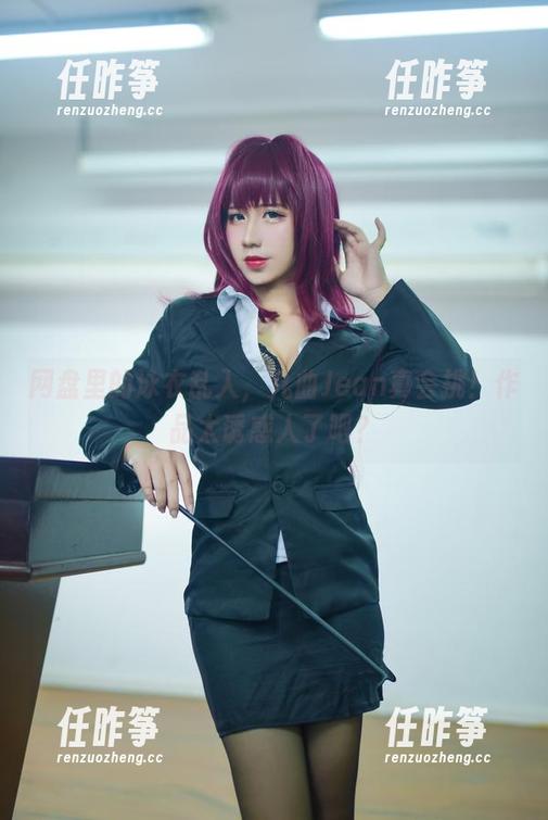 九曲Jean 网盘里的泳衣乱入,九曲Jean真会挑!作品太诱惑人了吧?
