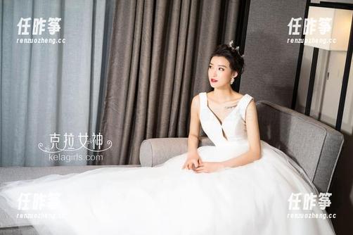 克拉女神 - 小芹吊带写真,全套灵感竟然来自我的旧衣柜。-任昨筝 克拉女神 - 小芹吊带写真,全套灵感竟然来自我的旧衣柜。-任昨筝