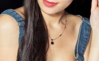 克拉女神 - 这套江琴的写真，天使的羽翼难道藏在风中？慢慢欣赏，一定会发现。