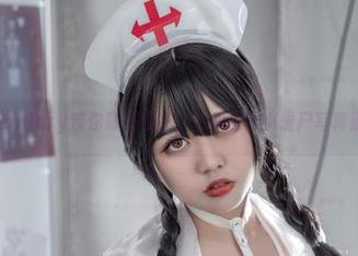 啊日日_Ganlory带你雾里看花，下载这份小僵尸写真别走神哦！