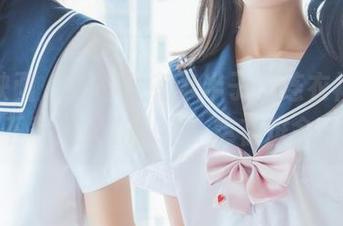 喵糖映画 - 原图里有半半子的连衣裙，想下载但又在纠结…实在难舍！