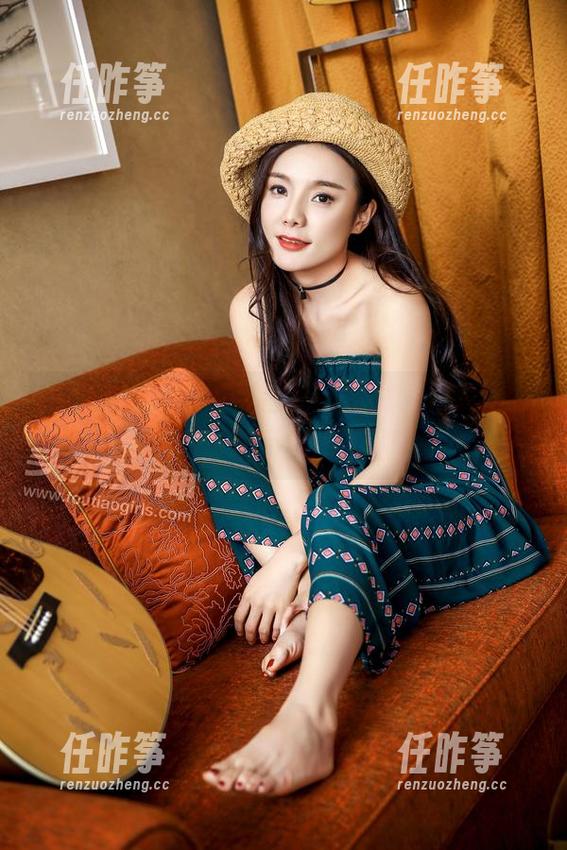 头条女神-瑞宝儿 头条女神 - 嗯?瑞宝儿的丝袜资源,我的眼睛都不够用了!