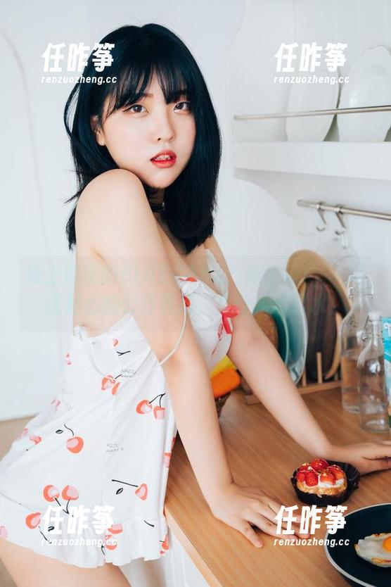 纸上浮现的BLUECAKE：宋哈娜(송하나)这贴心的公仔照片，真让人流口水！
