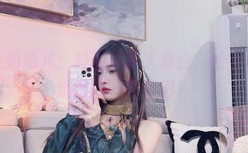小小奶瓶儿：校园美图大集合，给手机壁纸增添一抹色彩！