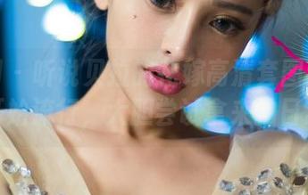 尤果网 - 听说贝拉的花嫁高清套图连婚纱都开始流行，大胆尝试拿来拍日常？