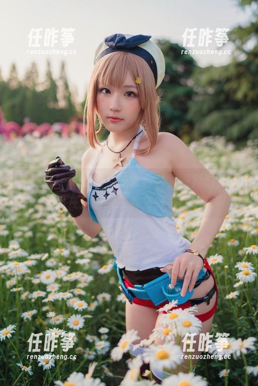 弥美Mime的魔法少女合集，更新啦！黑猫在后面晃来晃去好可爱。-任昨筝