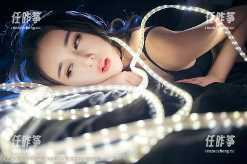 推女神 - AZHUA泳池合集:私房与梦的微妙交汇-任昨筝 推女神 - AZHUA泳池合集:私房与梦的微妙交汇-任昨筝