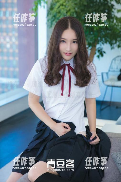 推女神-颜浅浅Cindy 推女神 - 颜浅浅Cindy的图库:一双“美脚”,配得上你所有想象