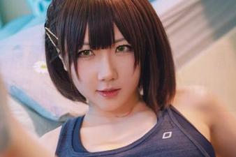 都说精选里总有些俏皮劲，这不，“是本末末制服”的图库就让我乐得合不拢嘴。