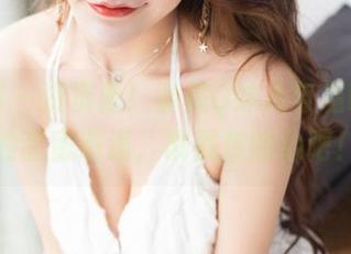 果团网 - 资资源！蜜桃Q妹儿与温暖棉袜的甜蜜邂逅，戳戳你的心吧！