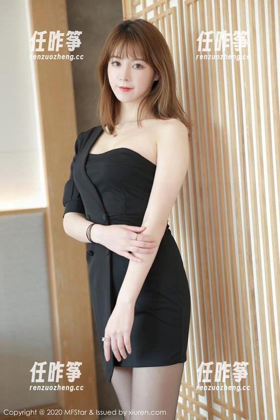 模范学院 - 李颖煊baby,灰丝氛围下的写真时光,图册里藏着点什么呢?-任昨筝 模范学院 - 李颖煊baby,灰丝氛围下的写真时光,图册里藏着点什么呢?-任昨筝