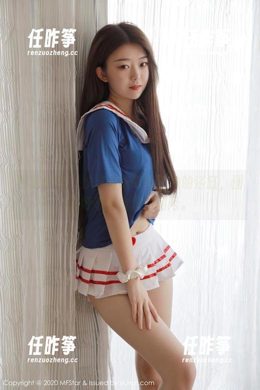 模范学院 - 汐汐爱吃草莓和她的浴缸,图册好奇宝宝发出问号。-任昨筝 模范学院 - 汐汐爱吃草莓和她的浴缸,图册好奇宝宝发出问号。-任昨筝