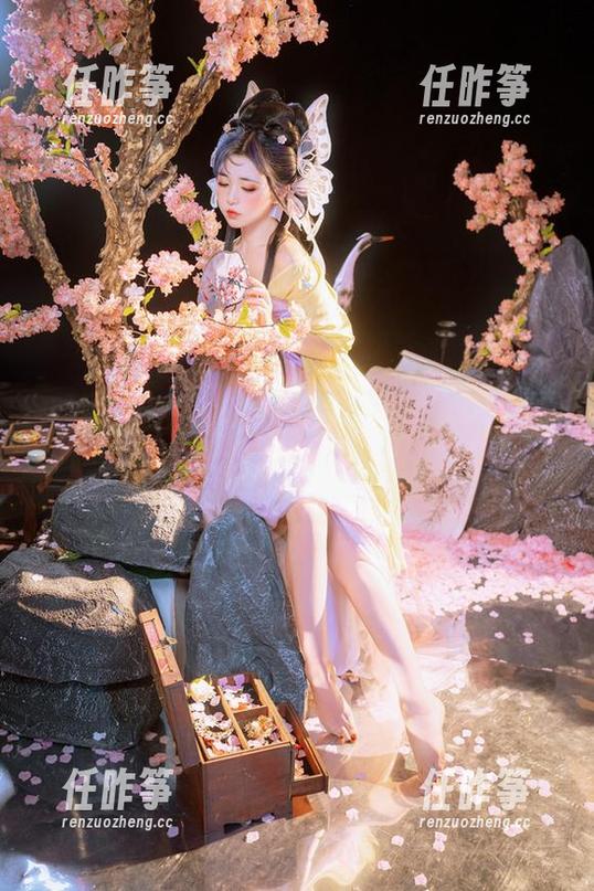 无圣光滤镜下的爆机少女喵小吉,私人看护的图片恰到好处!-任昨筝 无圣光滤镜下的爆机少女喵小吉,私人看护的图片恰到好处!-任昨筝