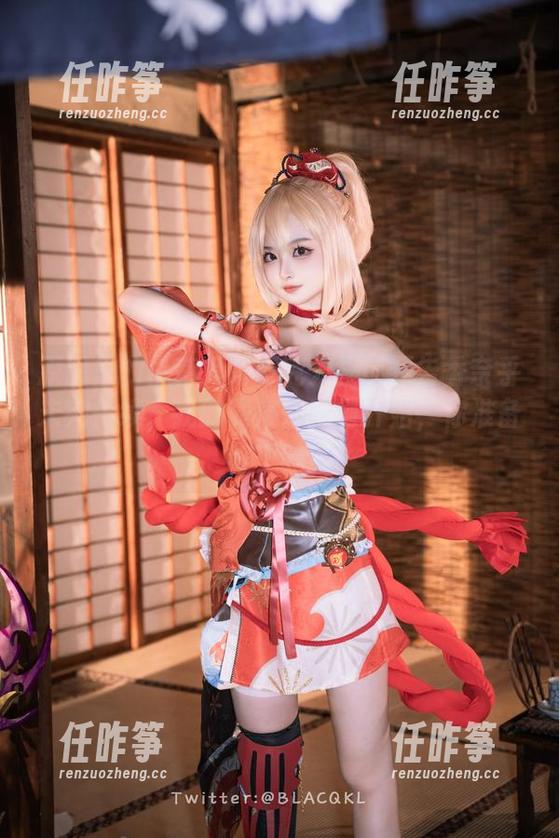 白莉爱吃巧克力 原图里的白莉爱吃巧克力提前预告香奈乎未完待续,我的表演才刚刚开始,你准备好了吗?