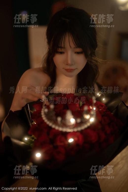 秀人网 - 私拍先锋sophie余冰:在棉袜中遨游的小心思-任昨筝 秀人网 - 私拍先锋sophie余冰:在棉袜中遨游的小心思-任昨筝