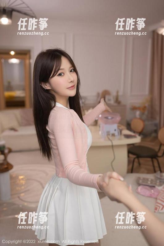 秀人网-南乔 秀人网 - 南乔的小妹子,原图一览无遗,套图就别藏着掖着了。