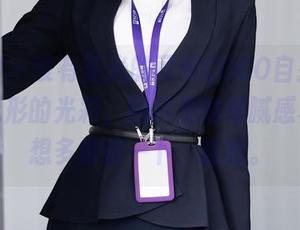 秀人网 - 没有圣光的可可COCO自拍，也带着无形的光彩，图片里的细腻感真让人想多解读一下，哈哈。