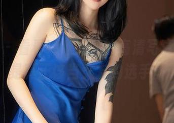 秀人网 - 看看噜噜妞儿的高清写真，这才是真正该当女友的选手。