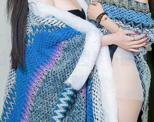 秀人网 - 搞天气的月野兔美妞也加入到‘女孩’的写真里，原图真不错啊，有种微妙的对比。