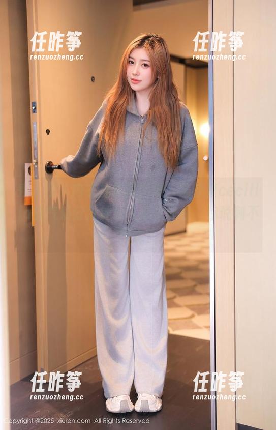 秀人网 - 内衣加高清图册，陆萱萱cecillia的气质分分钟让人心生向往，你说刺不刺激？