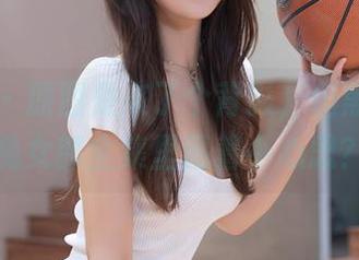 秀人网 - 原图是来了个背影,但黑麦子的兔女郎全集里藏着小心思?