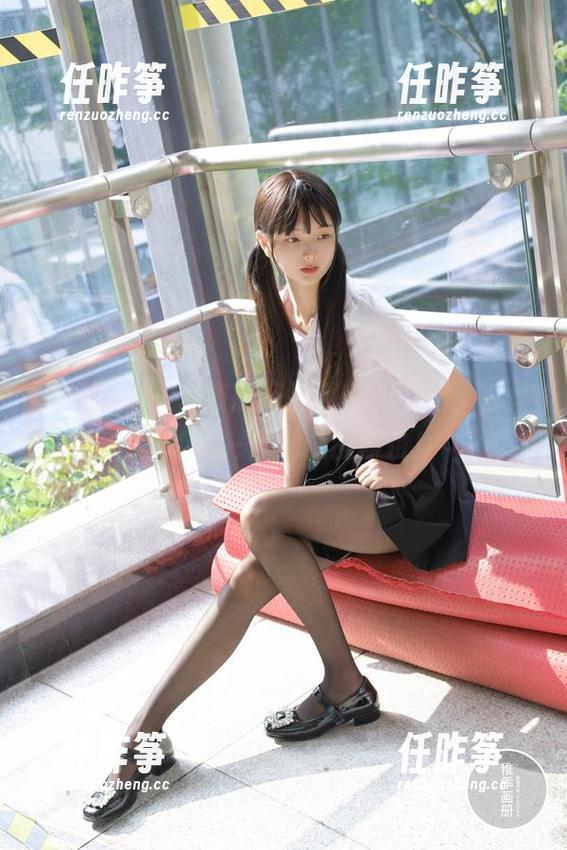 稚乖画册-夜夜 稚乖画册 - 夜夜的资源更新到飞起,白丝JK的每一张都值回票价!