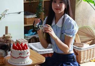 绮梦摄影 - 原图曝光：稻芽儿，白色就像冬天没来临的早晨，脑海里一片空白...好吧，画风再来点生动。