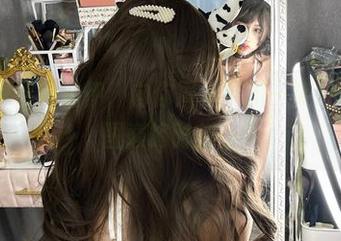 免费的黑兽克洛伊，向你展示芊川一笑MNK的美图巅峰时刻！