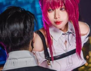 阿九从不咕咕的《女孩》作品，你信不信一眼就让我停不下来？