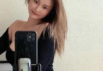 微密圈 - 再不看就追不上！陈大小姐高清条纹漏背套图来了！