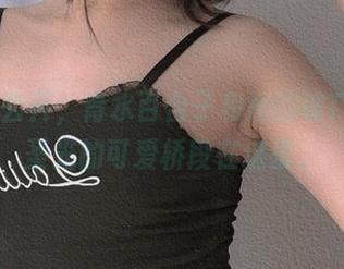 套图大公开，青水百合子和她的破T恤！无圣光的可爱桥段在这里。